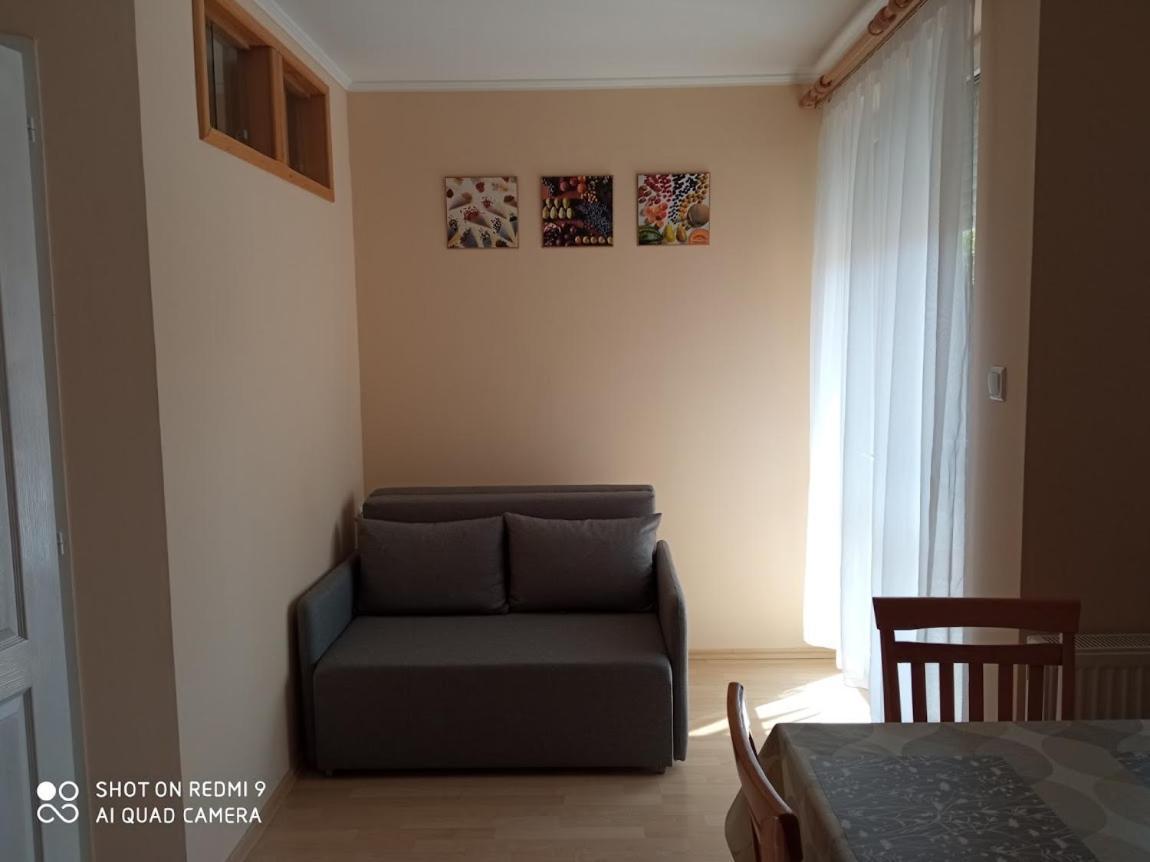 Márta Apartman Hajdúszoboszló Esterno foto
